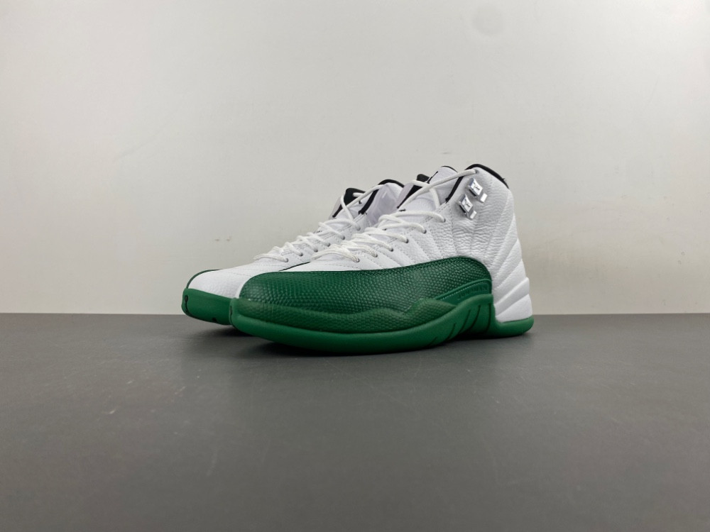 Air Jordan 12 "Bucks" CT8013-103