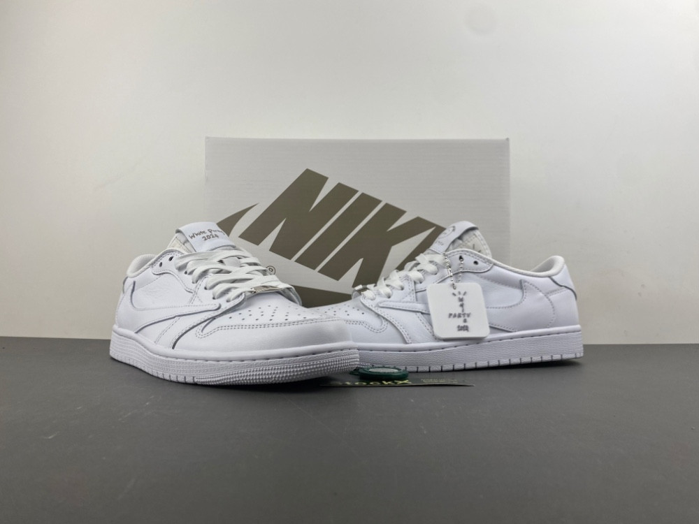 Travis Scott x Air Jordan 1 Retro Low OG SP 