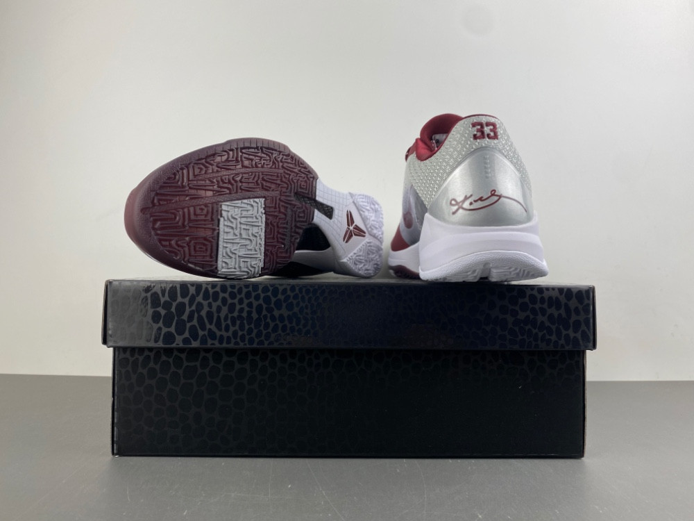 Nike Kobe 5 Protro "Lower Merion Away" IM0557-001
