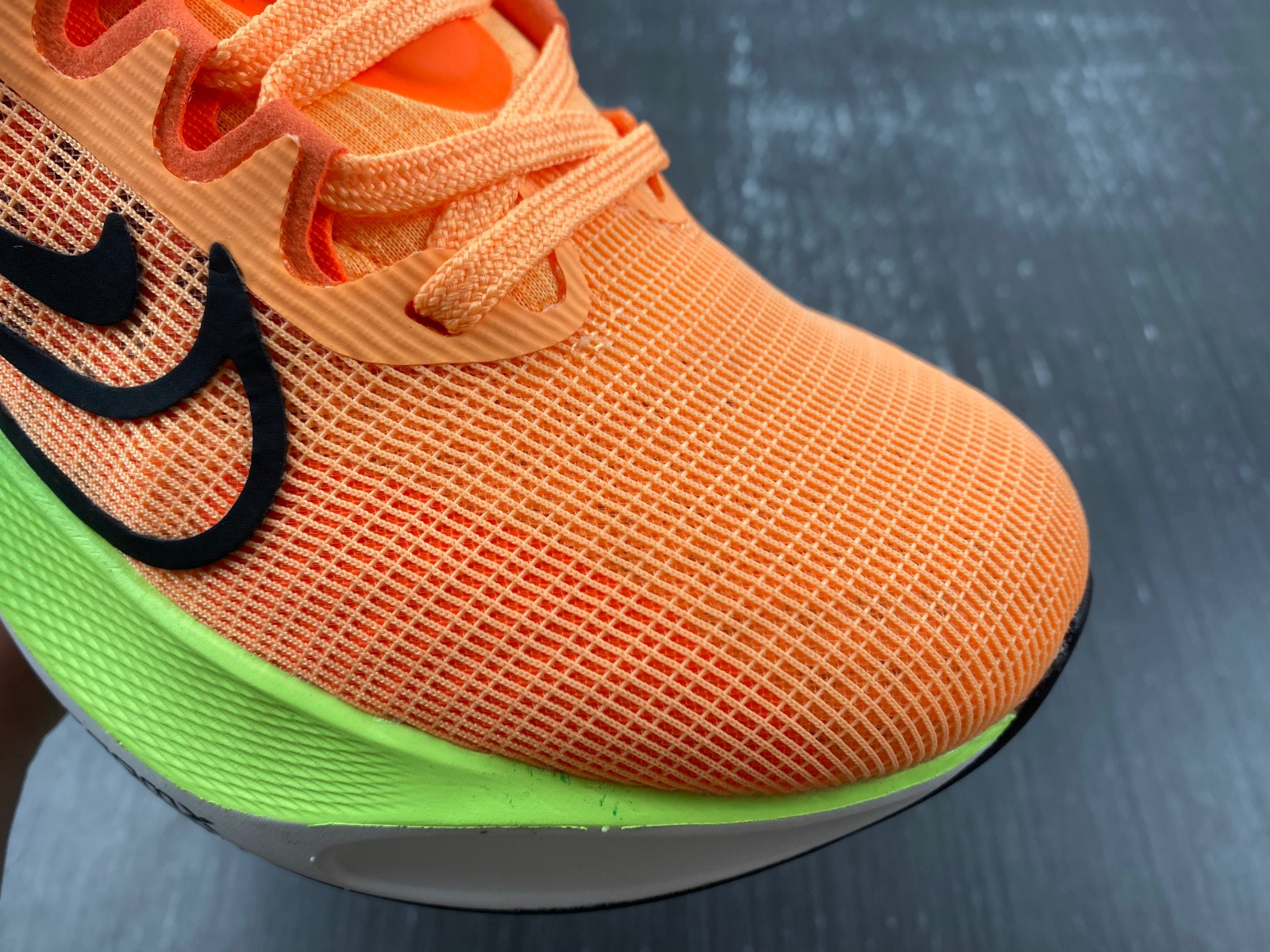 nike zoom fly 5 total orange ghost green (women