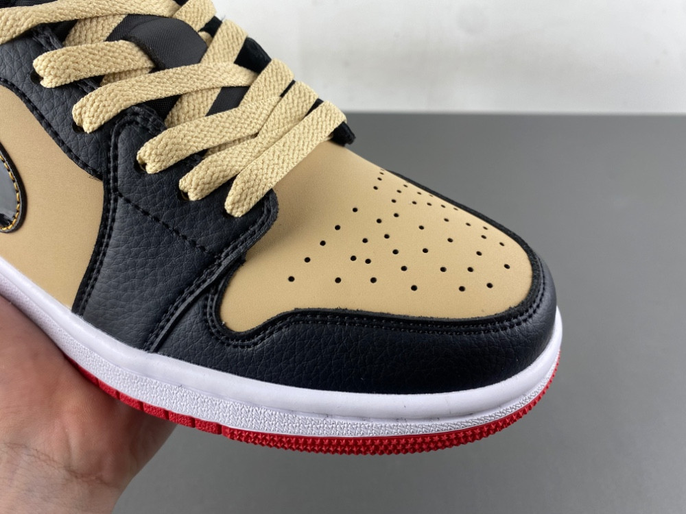 Air Jordan 1 Low “Pizza” HQ2016-200