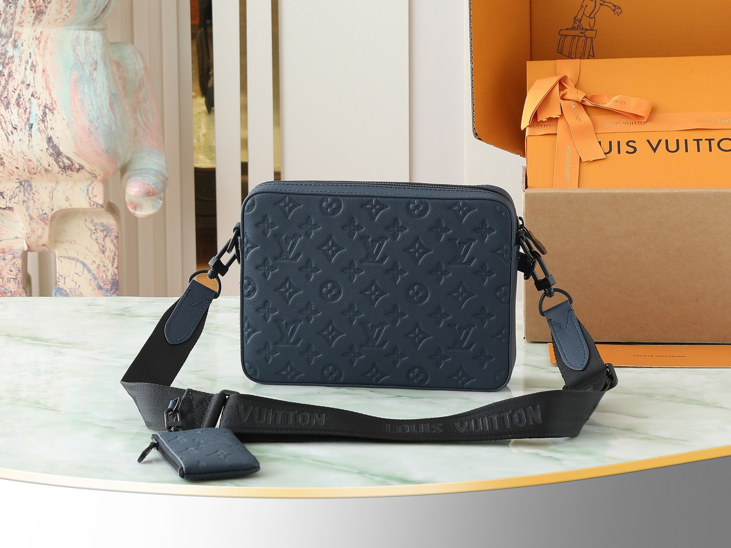 LVT PURSE bLUE