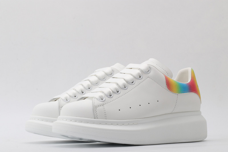 alexer mceen sneakers