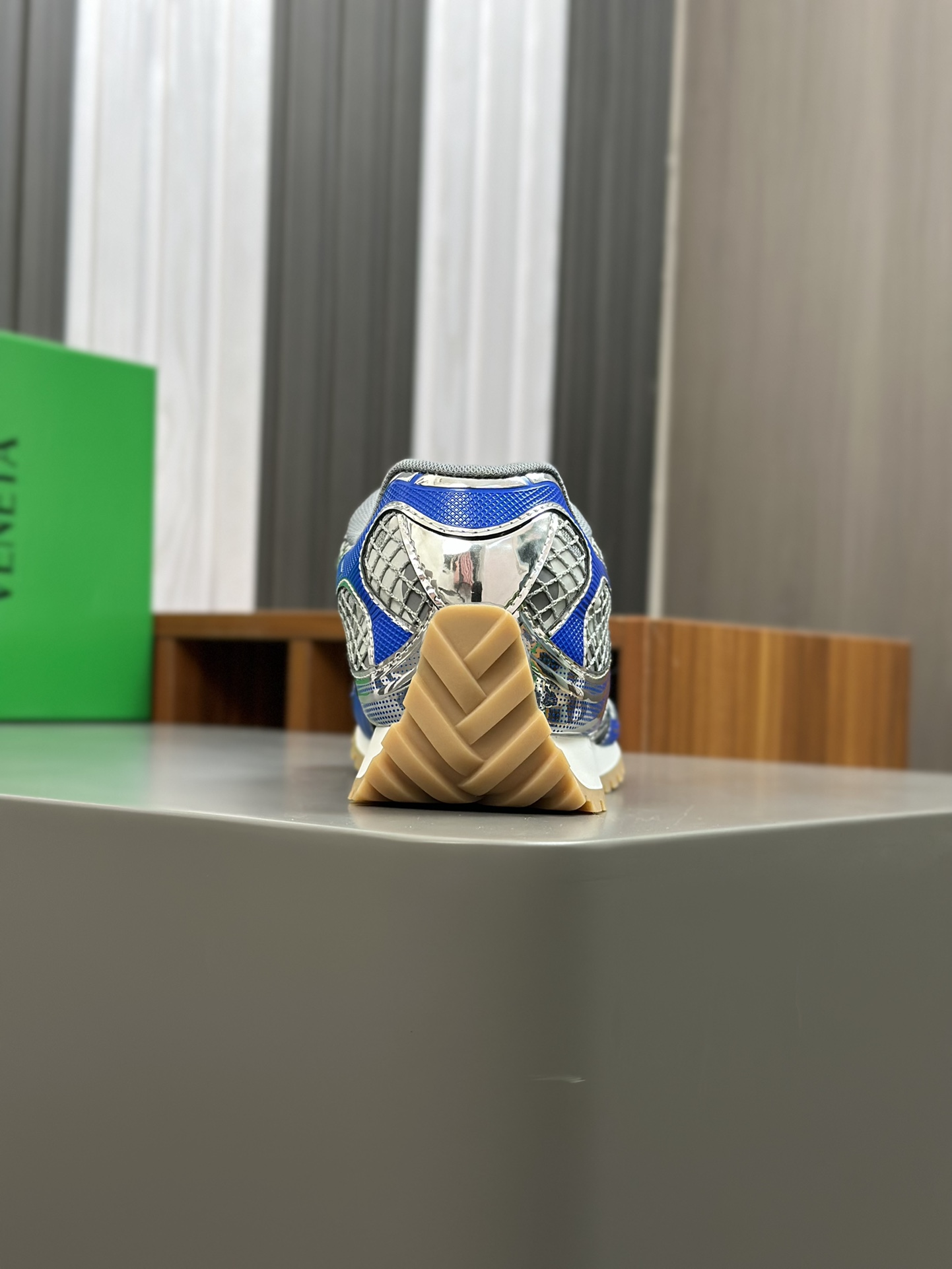 Bo*te*ga ve*ne*ta orbit sneaker