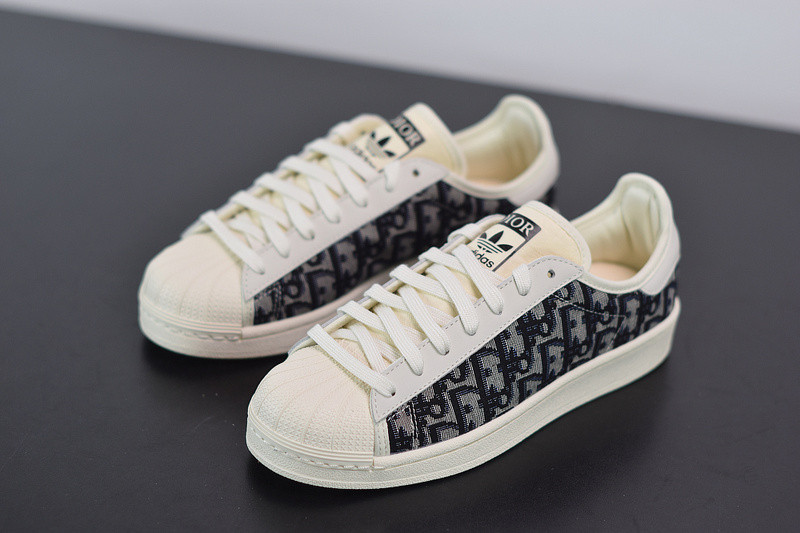 DIO* X ADIDAS C16650