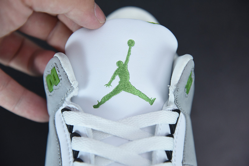 air jordan 3 retro ‘chlorophyll’’ 136064-006