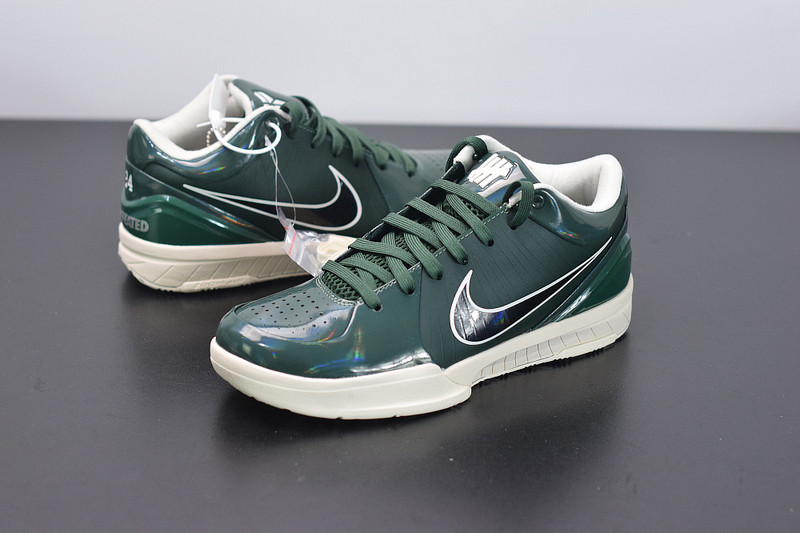 nike kobe 4 protro undefeated milwaukee bucks cq3869-301