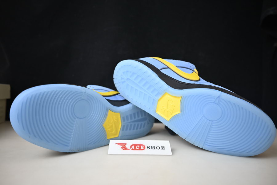 the powerpuff girls x nike sb dunk low “bubbles” fz8320-400