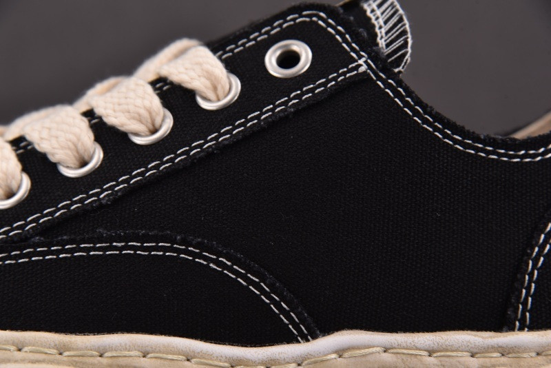 Ma1s0n mihara yasuhiro sneaker