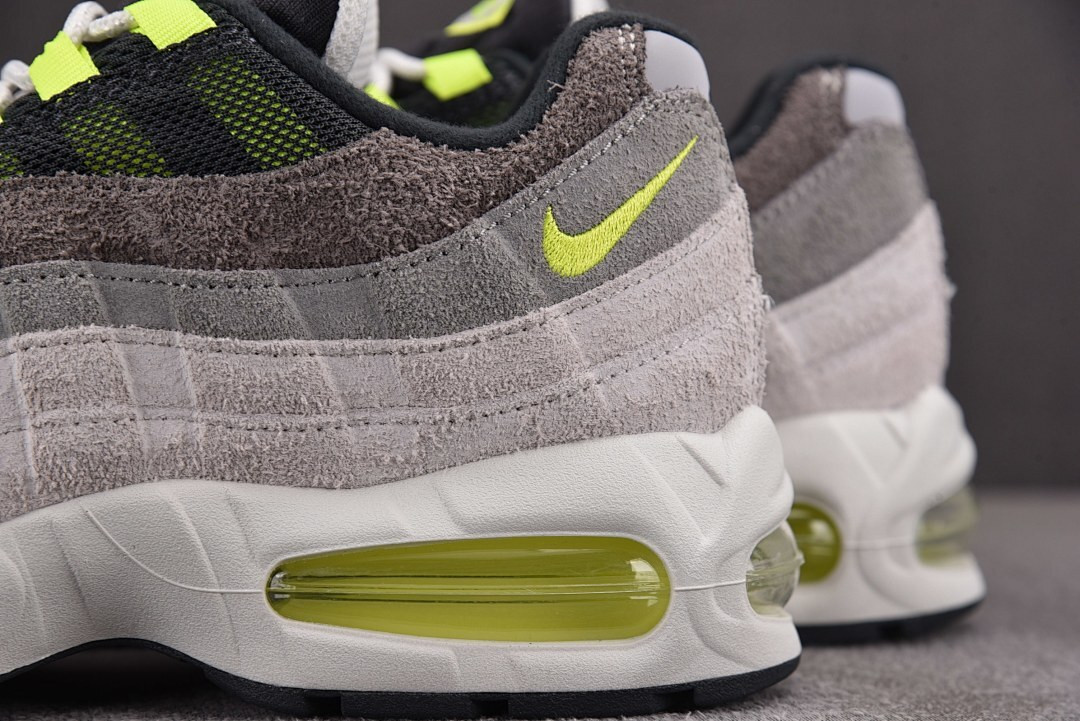 Nike Air Max 95 Reverse Neon HM4738-001