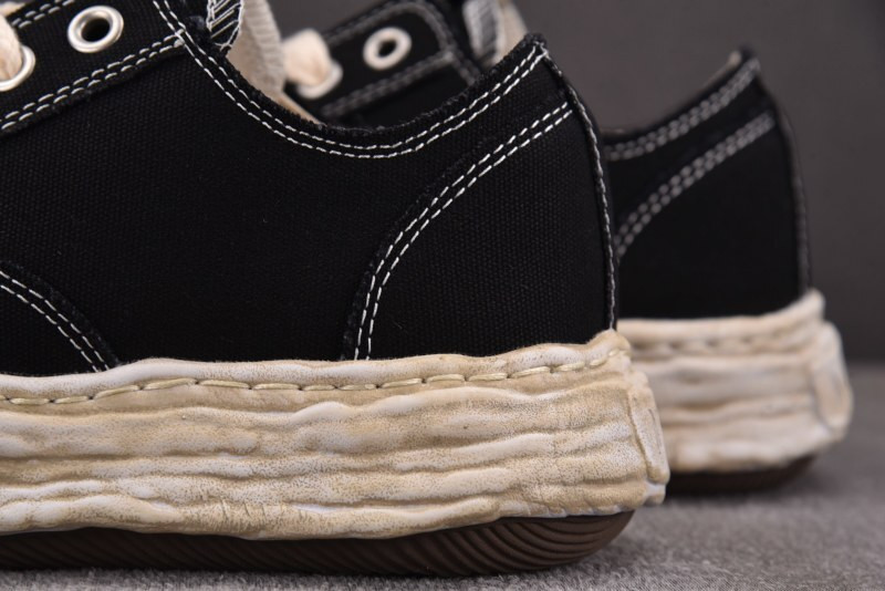 Ma1s0n mihara yasuhiro sneaker