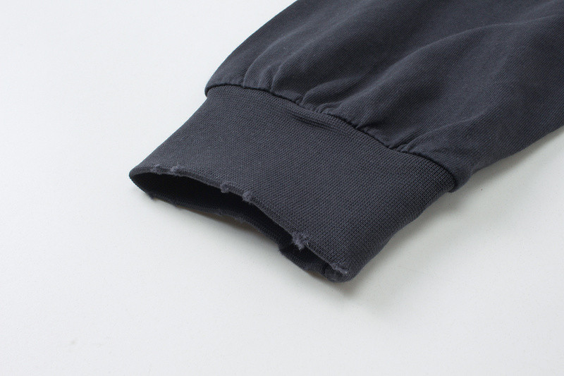 Ba*len*cia*ga clothes