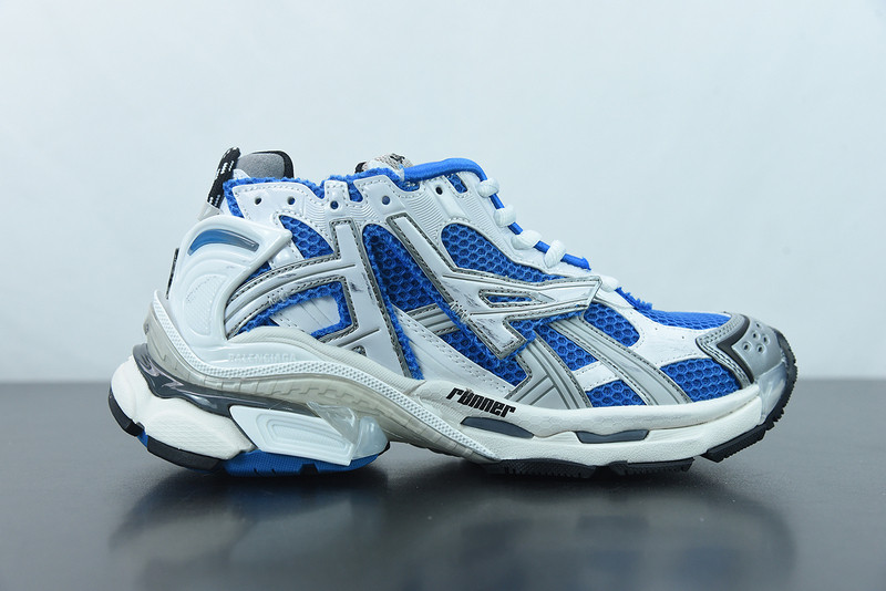 Ba*len*cia*ga runner sneaker