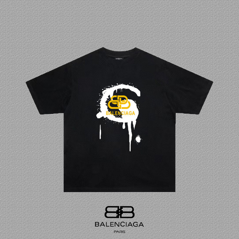 Ba*len*cia*ga clothes