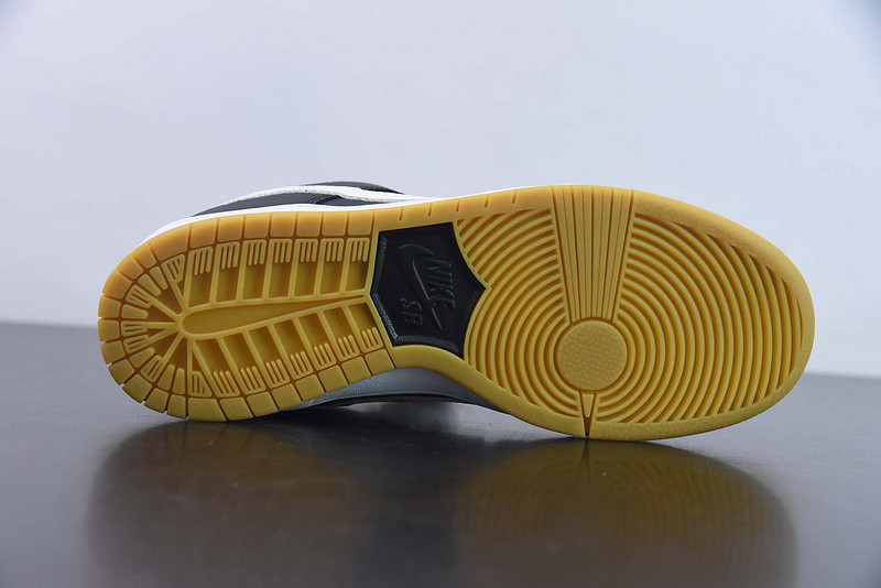 nike sb dunk low orange label black white gum (2019) cd2563-001