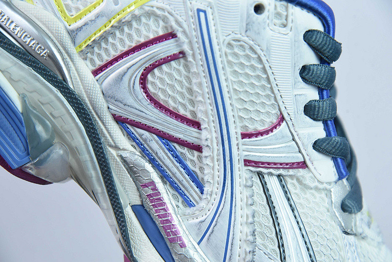 Ba*len*cia*ga runner sneaker