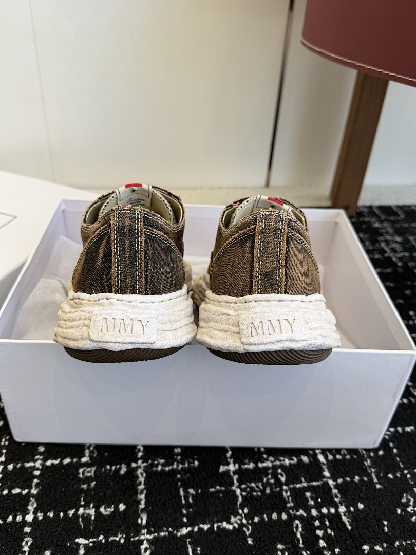 Ma1s0n mihara yasuhiro sneaker