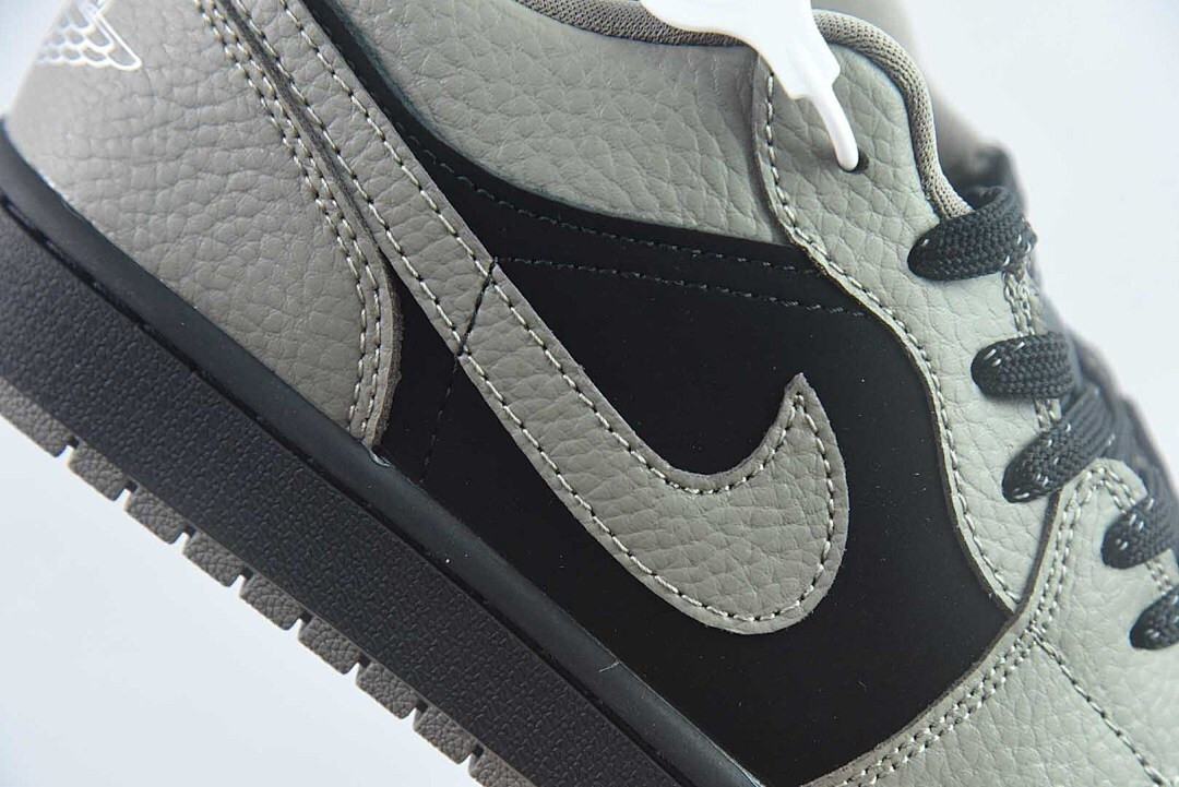 Air Jordan 1 Low “Olive Grey” IB7109-005