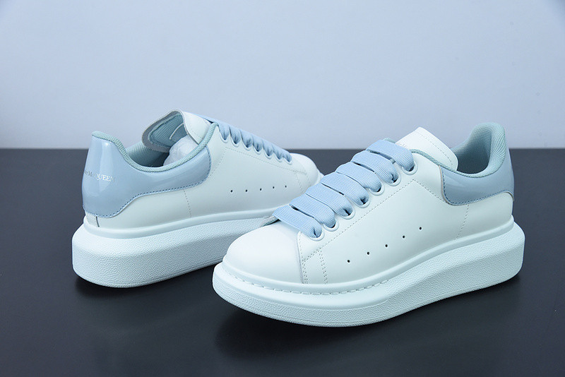 alexer mceen sneakers