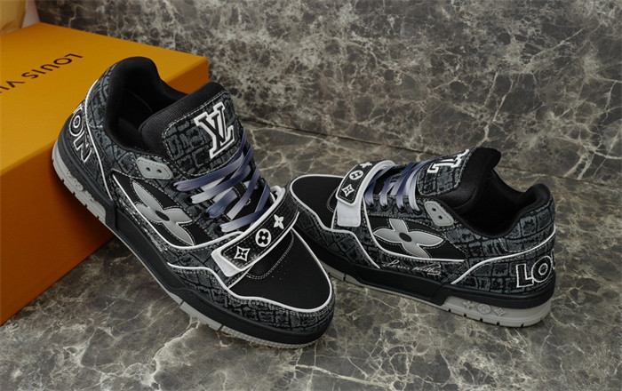 LVT SNEAKERS