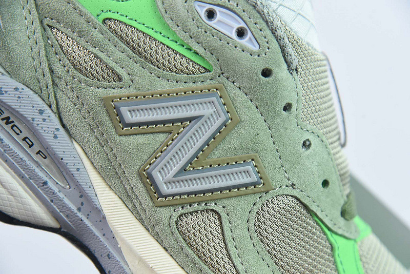 new balance sneaker