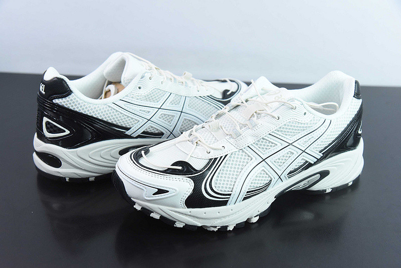 As*ic*s gel-kahana tr v4 