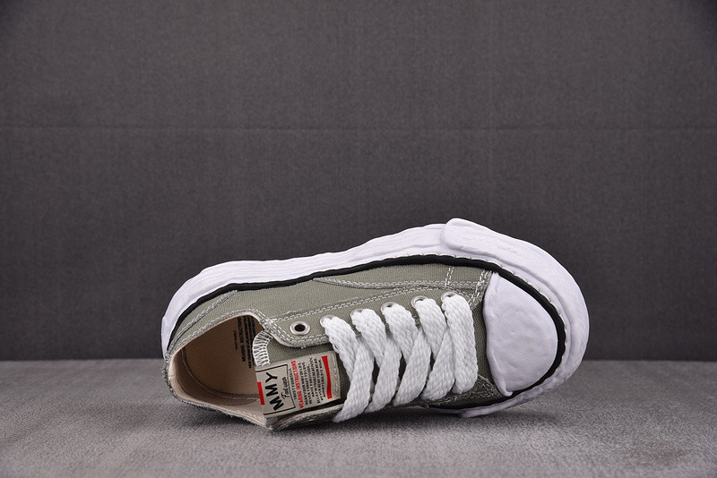 Ma1s0n mihara yasuhiro sneaker