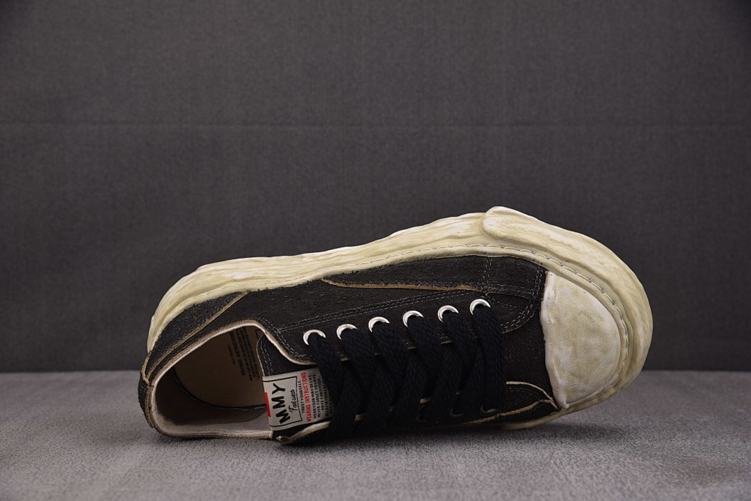 Ma1s0n mihara yasuhiro sneaker