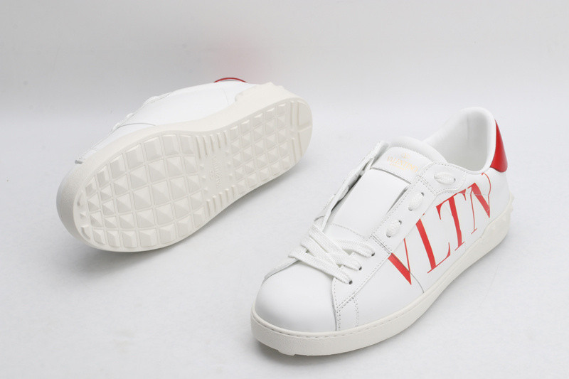 valentino garavani sneaker