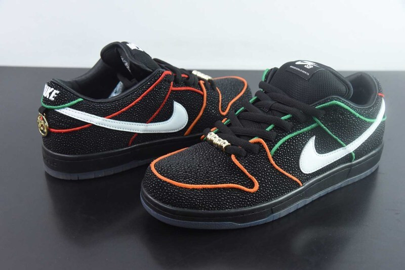Bronx Girls Skate x Nike SB Dunk Low HV1664-001