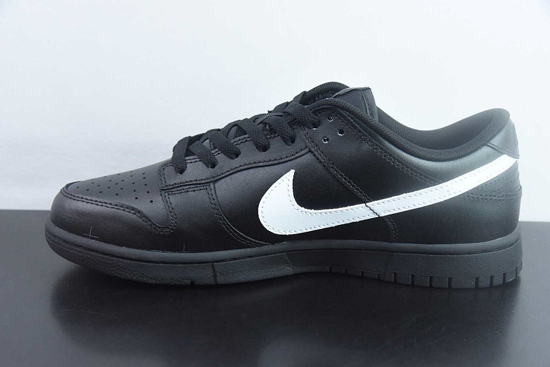 Nike Dunk Low Black White IO7606-010