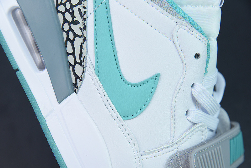 air jordan legacy 312 low “white turquoise