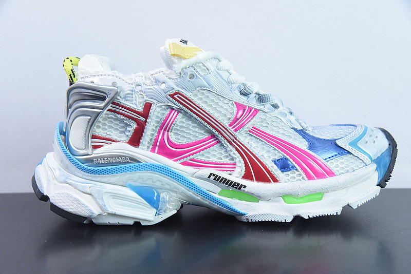 Ba*len*cia*ga runner sneaker