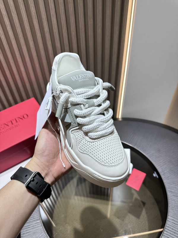 valentino sneaker