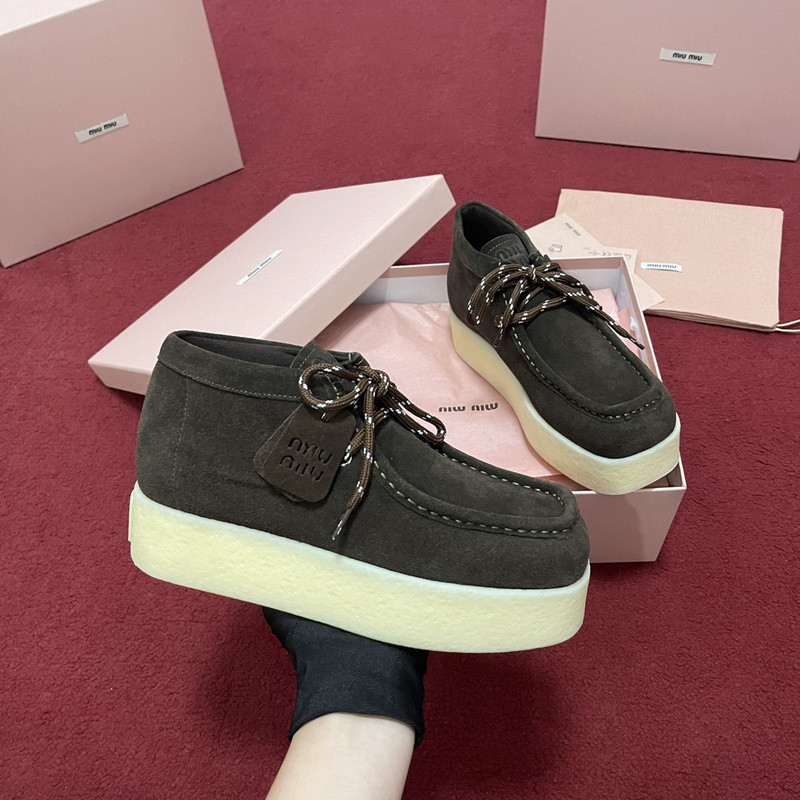 mIUMIU SNEAKER
