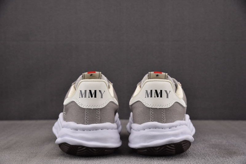 Ma1s0n mihara yasuhiro sneaker