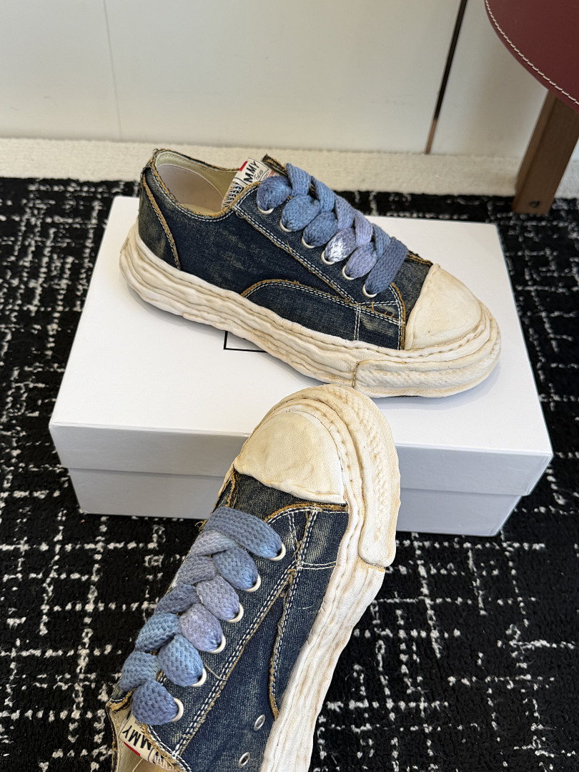 Ma1s0n mihara yasuhiro sneaker