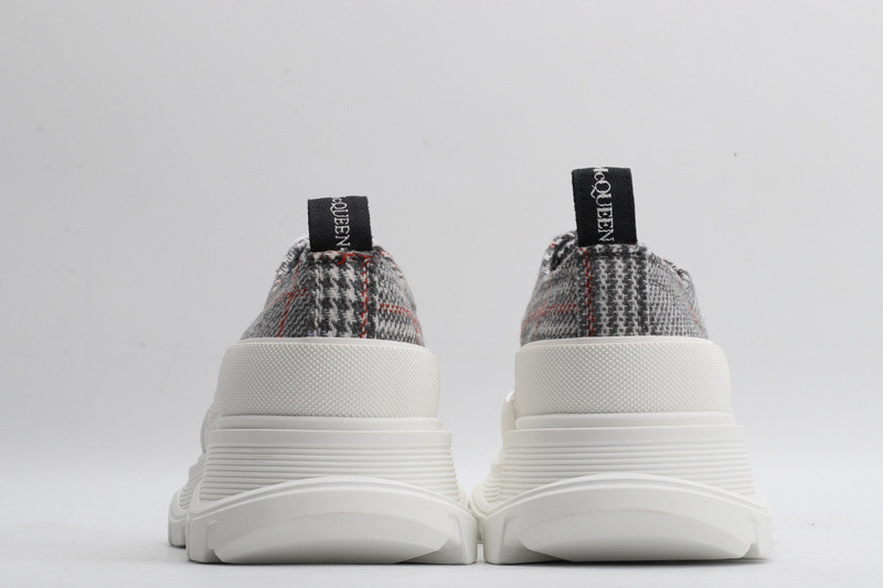 alexer mceen sneakers