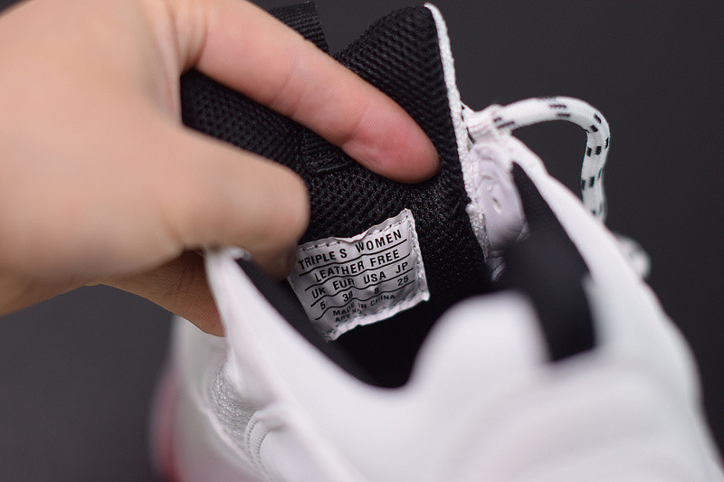 bc triple s trainer 0825 w09o1