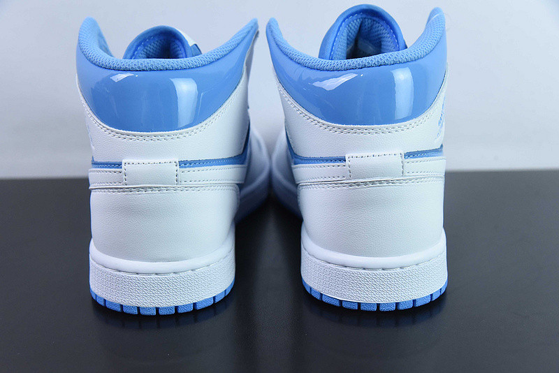 Air Jordan 1 Mid "Legend Blue" FZ2142-114