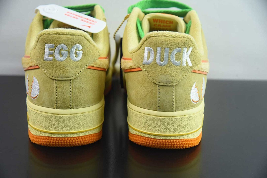 Nike Air Force 1 Low Ducks of a Feather University of Oregon Duck or Egg IU7612-700