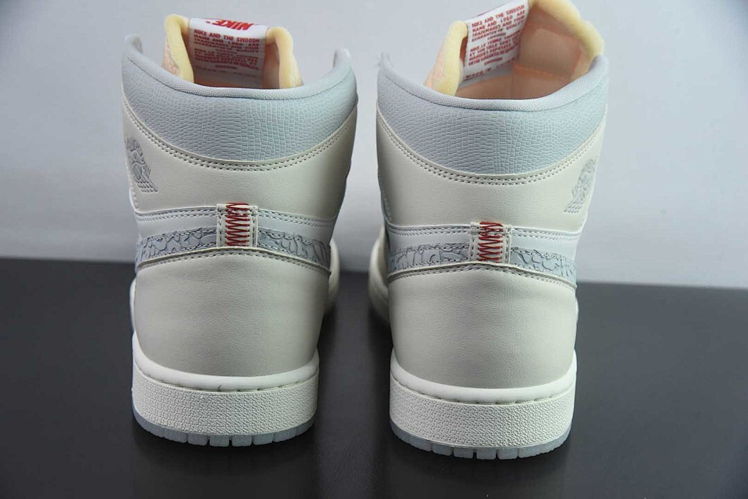 Air Jordan 1 High OG Sail University Red IH4363-100