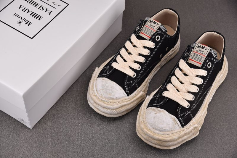 Ma1s0n mihara yasuhiro sneaker