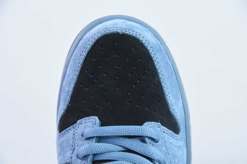 Svp*me x nike sb dunk low ocean fog hq8487-400