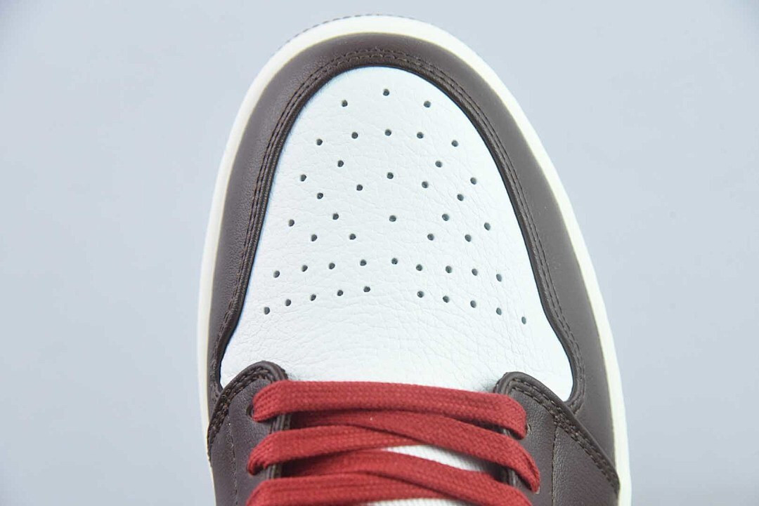 Air Jordan 1 Low SE 