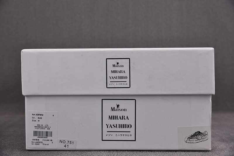 Ma*s*n mihara yasuhiro sneaker
