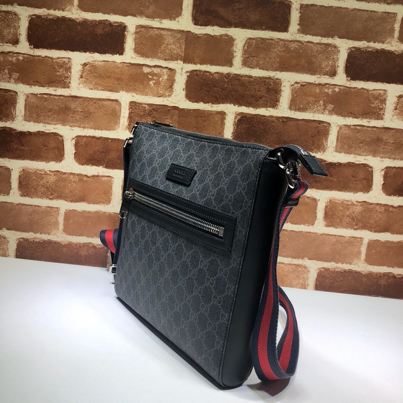 G*u*i shoulder bag