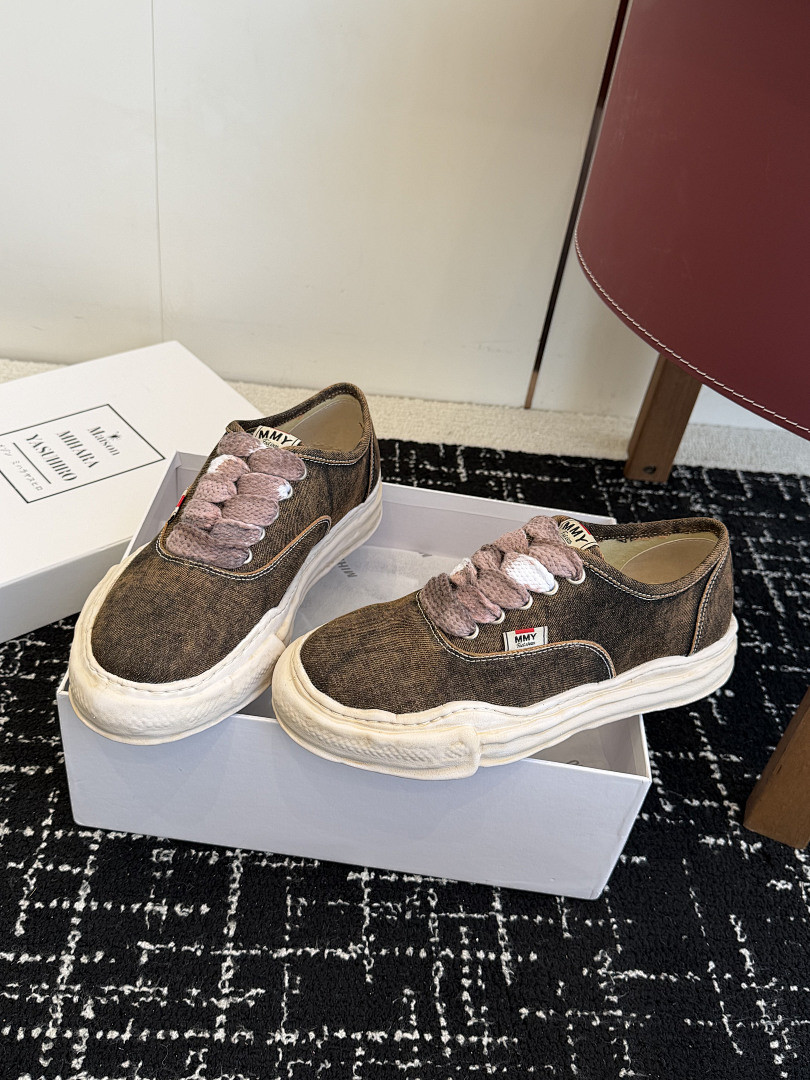 Ma1s0n mihara yasuhiro sneaker