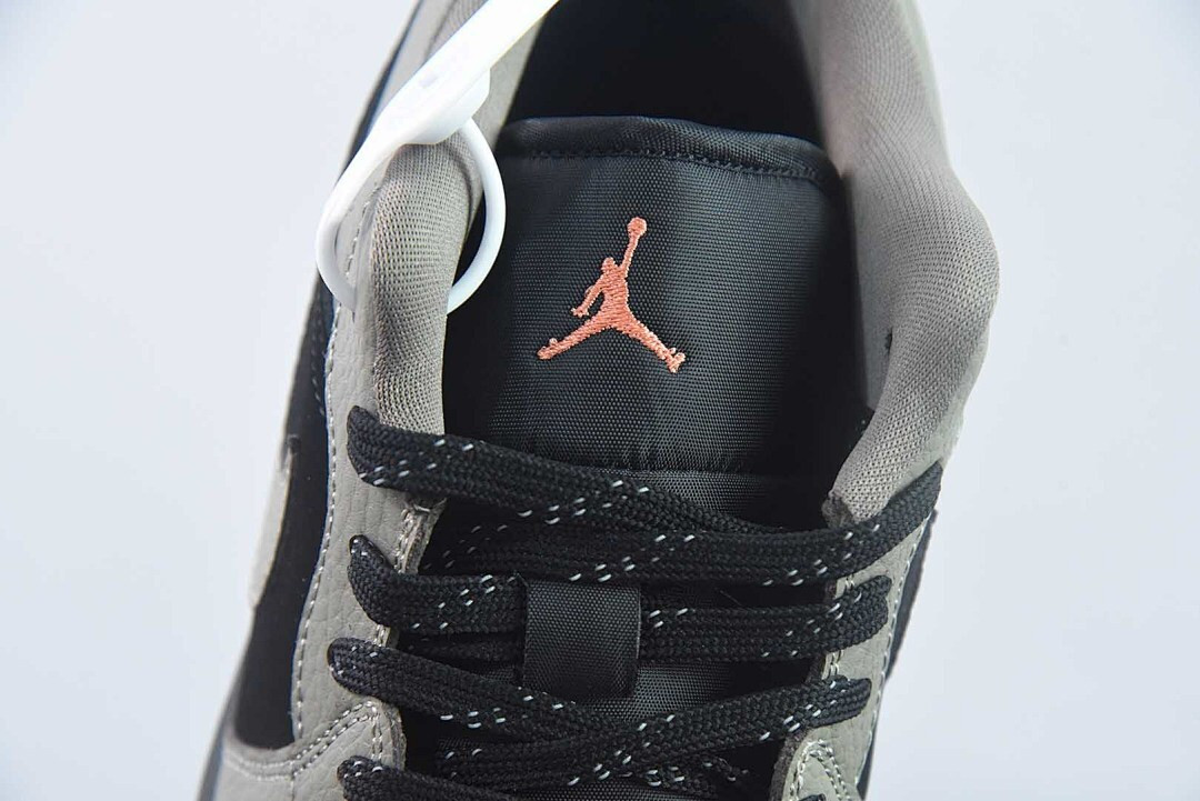 Air Jordan 1 Low “Olive Grey” IB7109-005