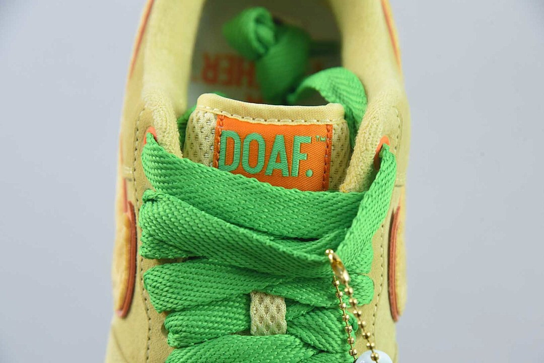 Nike Air Force 1 Low Ducks of a Feather University of Oregon Duck or Egg IU7612-700